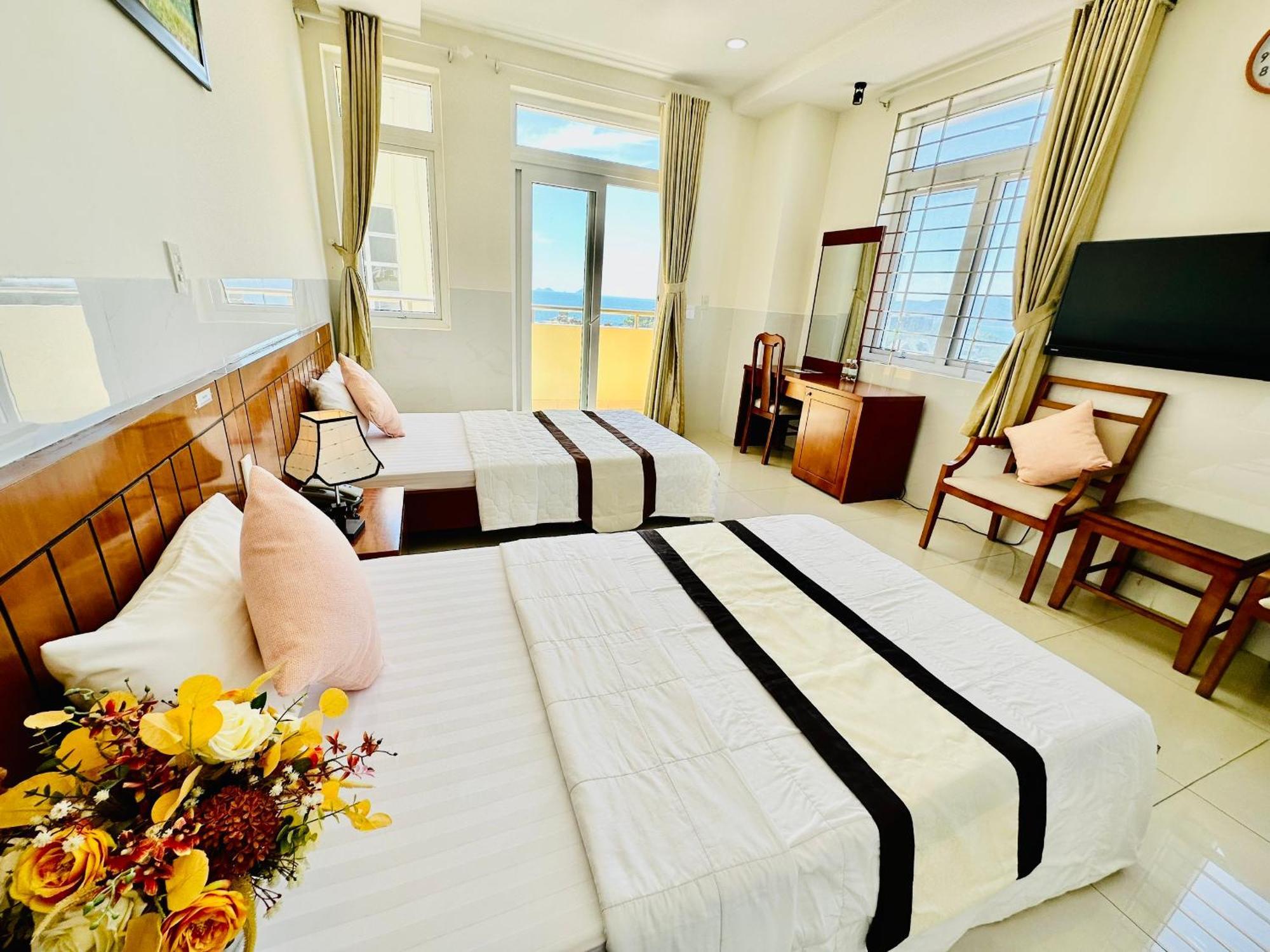 Hon Chong Hotel Nha Trang Exterior photo